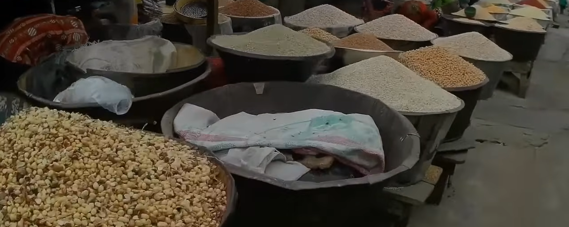 Iyana Ipaja Market Grains Report: Long-Grain Rice at ₦70,000, Garri Up 20%, and Four Rice Varieties Including Ofada at ₦100,000 Per 45kg Bag