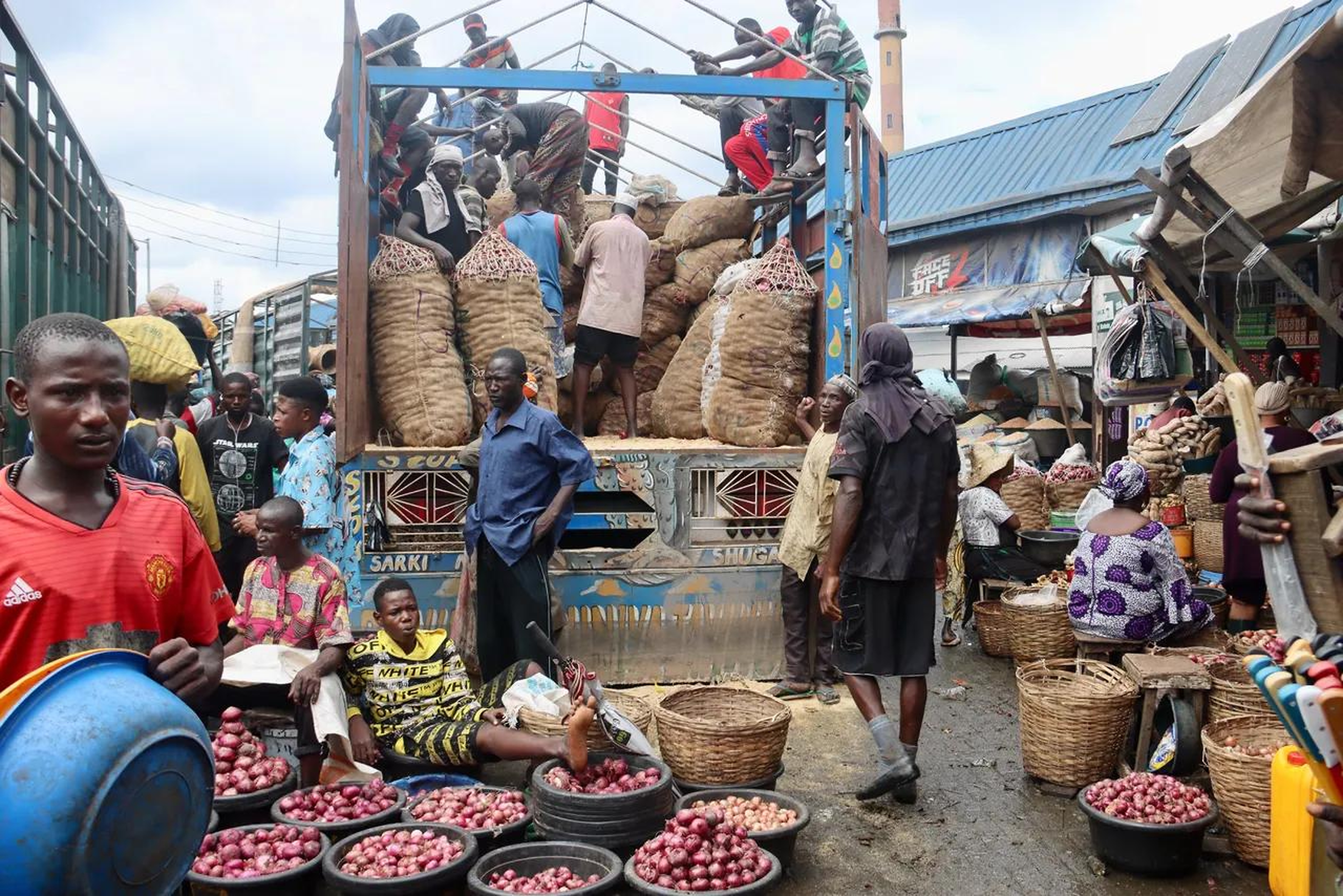Cutting the Cost Between Farm and Plate