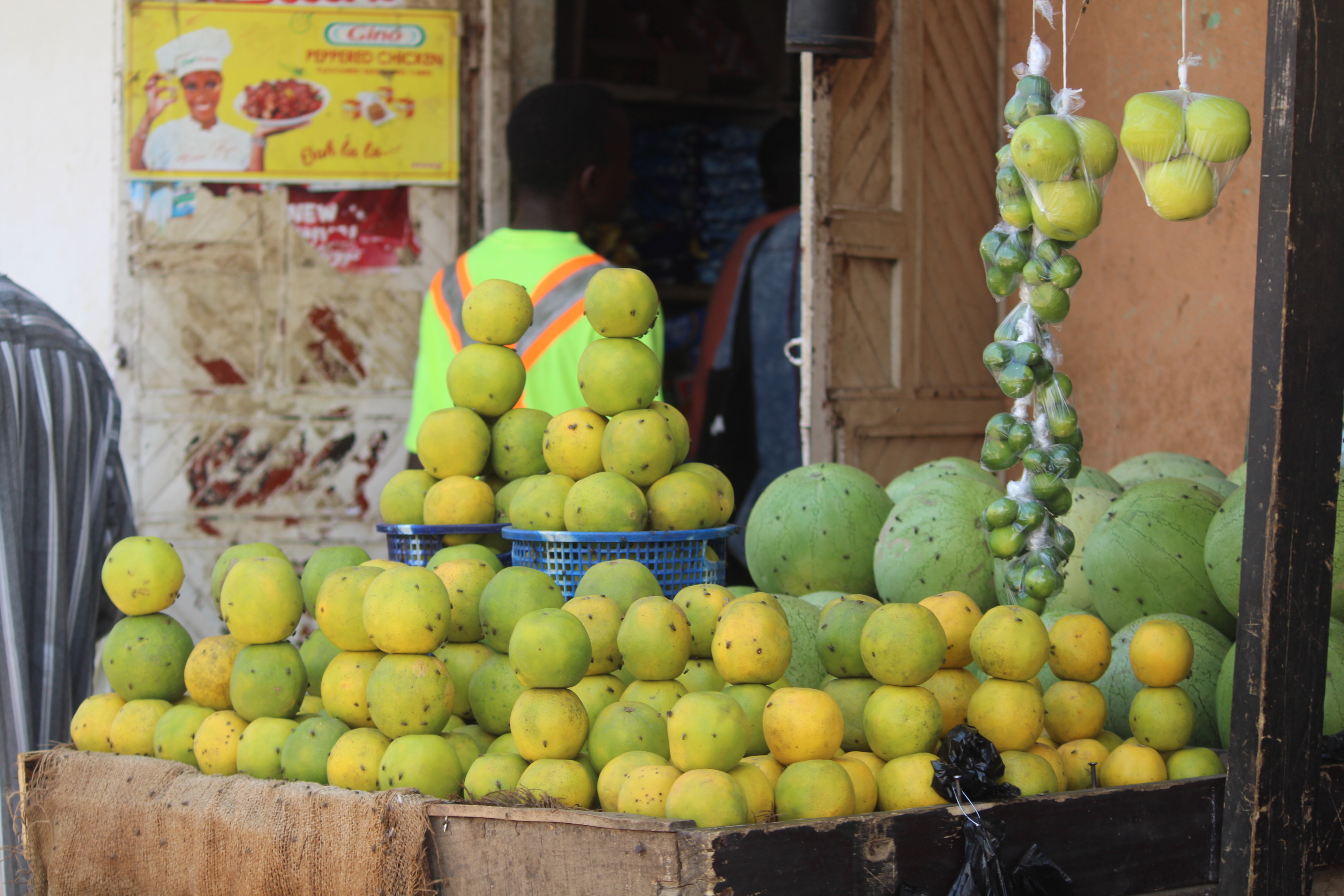 Nigeria Grows Oranges, Imports the Juice