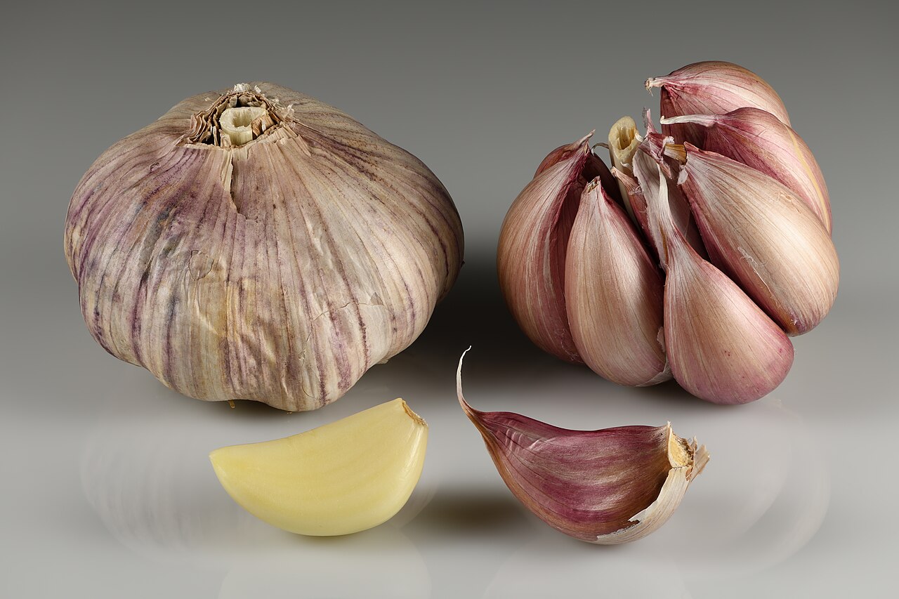 Nigeria Buys the Garlic It Could Grow