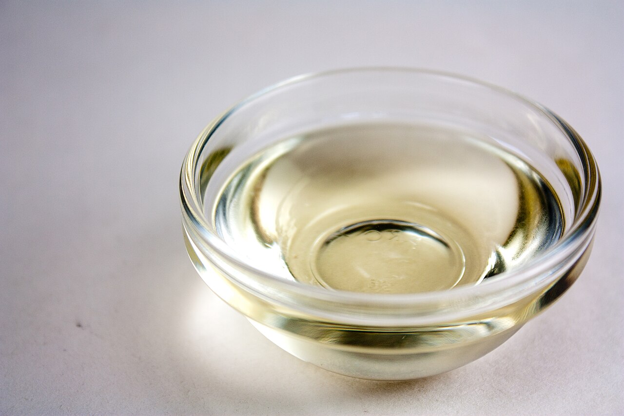 Coconut Oil Stays Stubbornly Dear