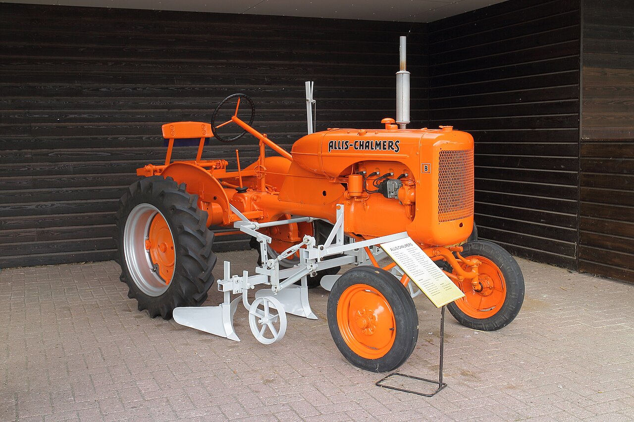 Nigeria Plans to Build Its Own Tractors