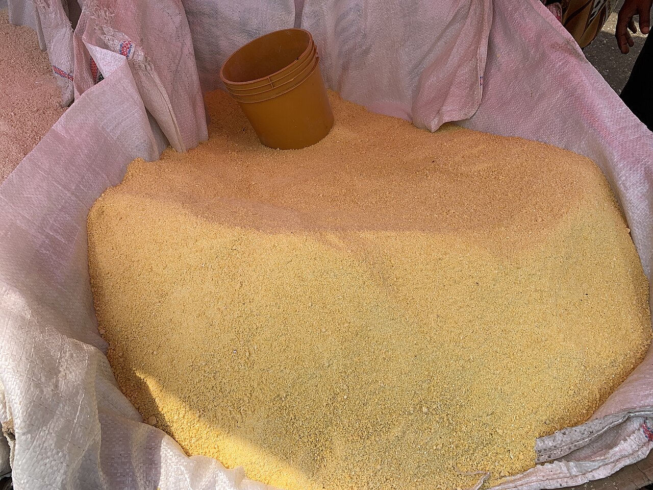 Yellow Garri Holds At ₦1,460