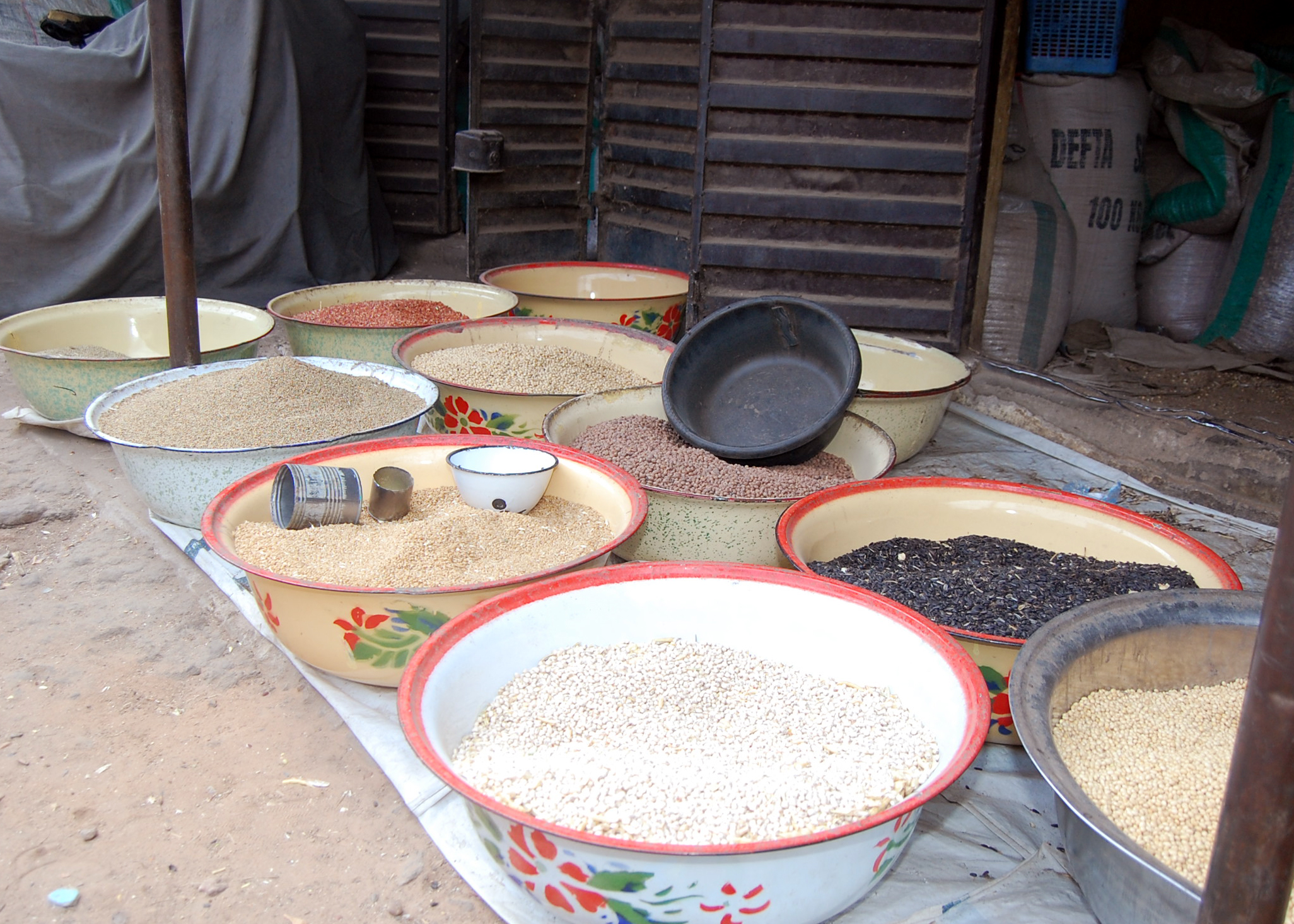 Mushin Rice Bag Falls to N54,000 by Mid March as Import Duty Cut Drives Local Prices Down