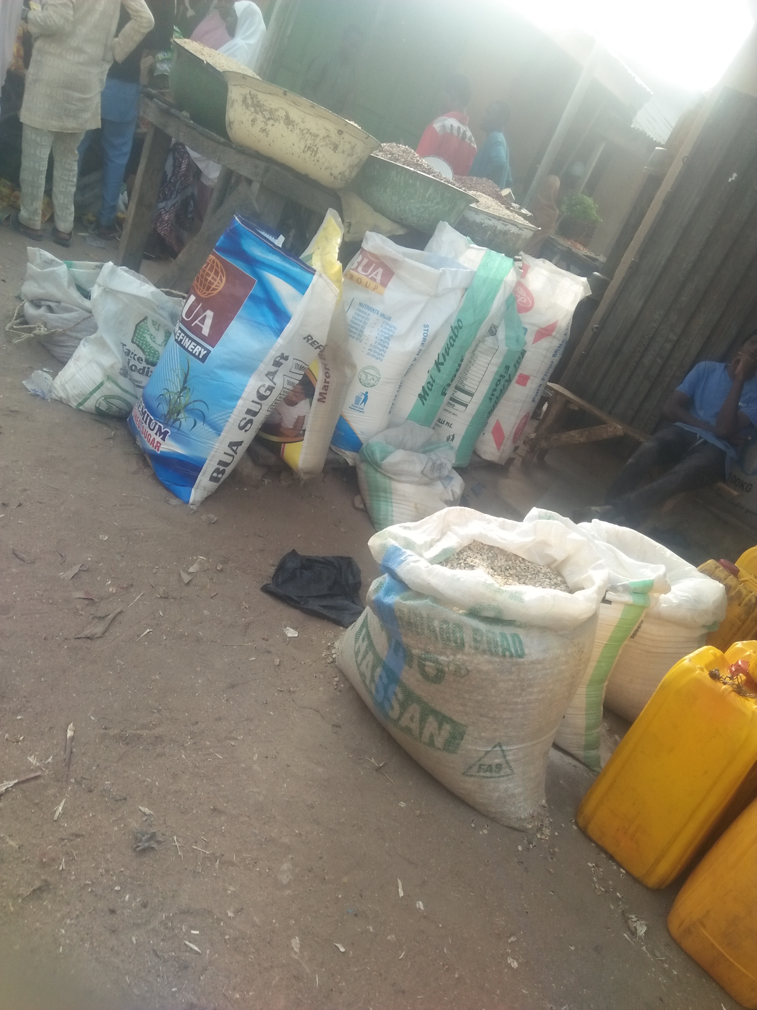 Lekki-Jakande's Beans Advantage: ₦128,000 a Bag Holds ₦6,667 Under Ajah in June
